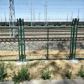 Recinto della rete metallica della struttura del PVC della stazione ferroviaria